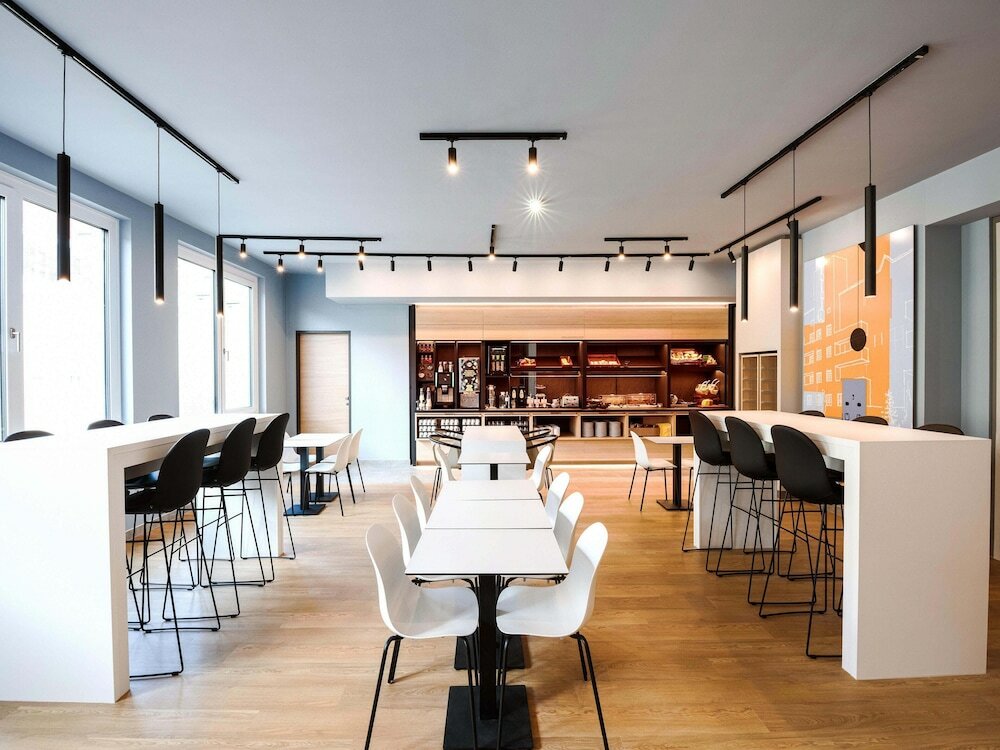 Фото 74130843355