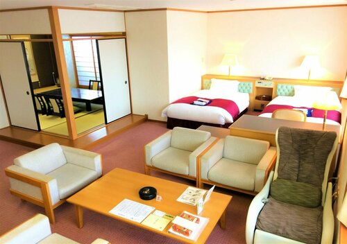 Гостиница Green Rich Hotel Yamaguchi Yuda Onsen в Ямагути