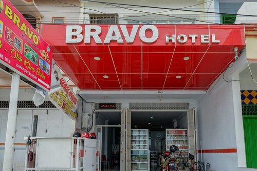 Гостиница RedDoorz @ Hotel Bravo Pantai Kamali Bau Bau в Провинции Юго-Восточный Сулавеси