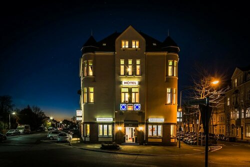 Гостиница Hotel Barbarossa Classic в Ратингене