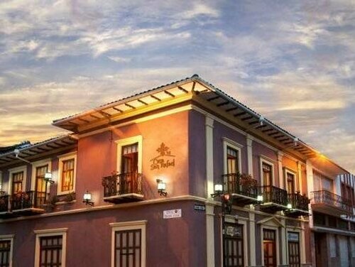 Гостиница Hotel Casa San Rafael в Куэнке