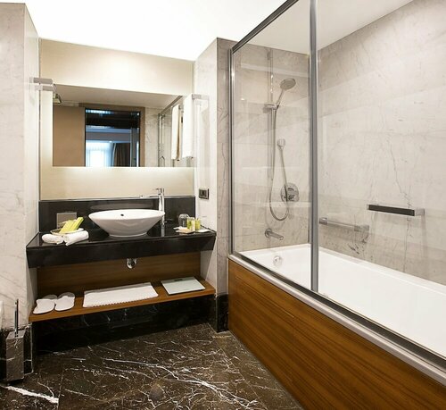 Гостиница DoubleTree by Hilton Hotel Istanbul - Old Town в Фатихе