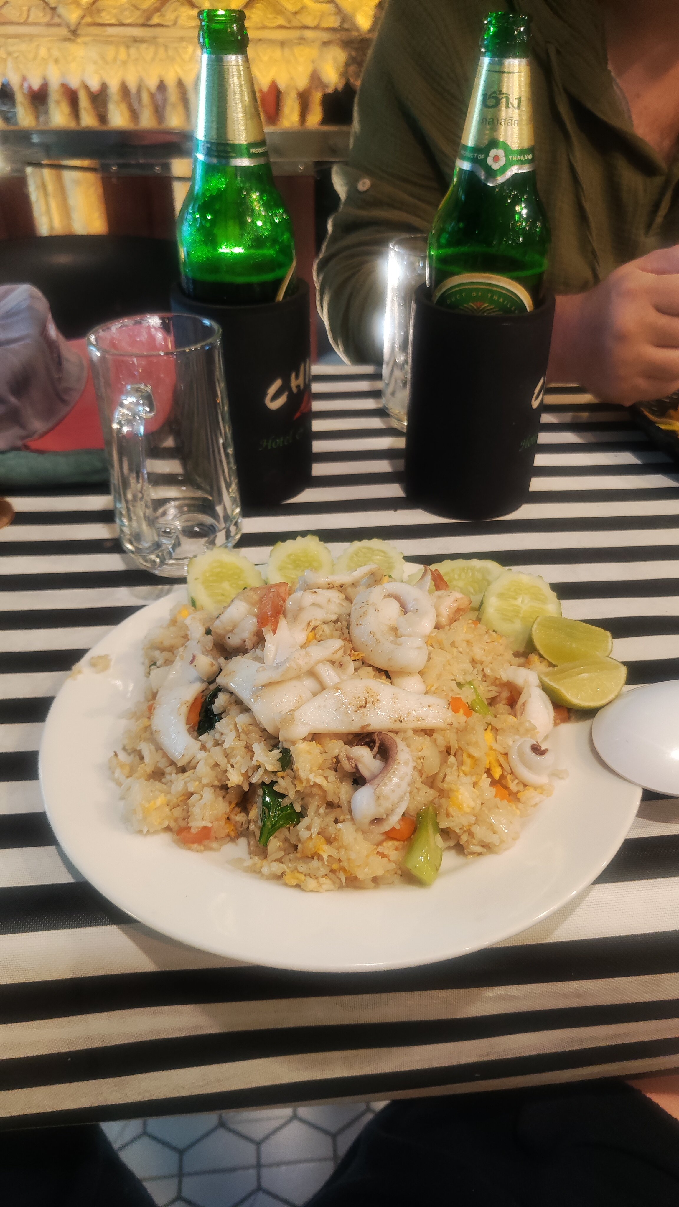 Фото Chilli Hotel & Restaurant