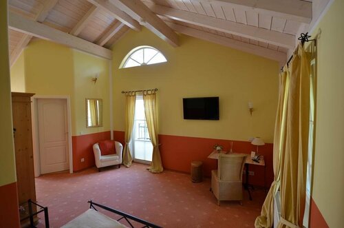 Гостиница Landhaus Hotel Wolfratshausen в Геретсриде