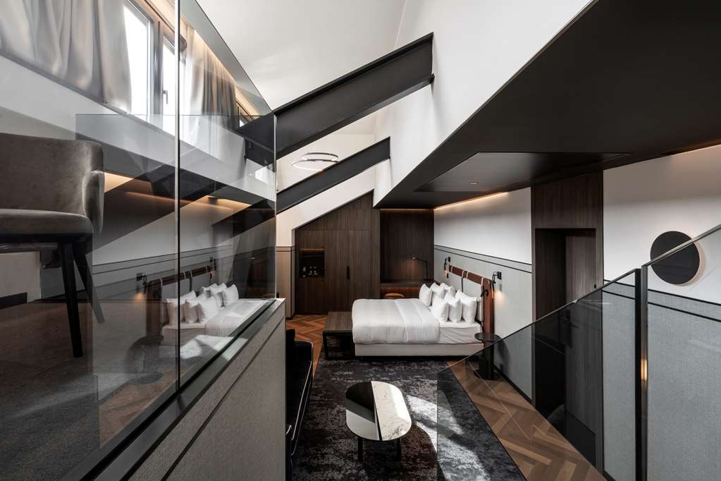 Фото Palazzo Touring Club Milan, A Radisson Collection Hotel