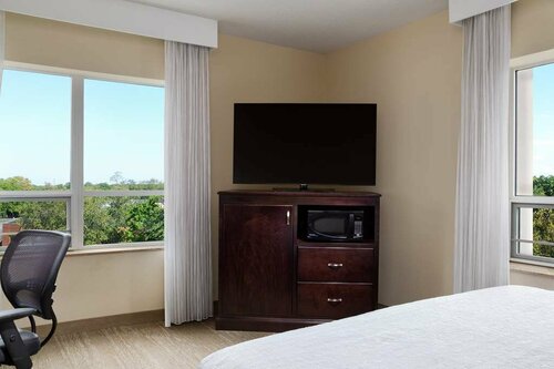 Гостиница Hampton Inn & Suites Washington-Dulles International Airport в Стерлинге