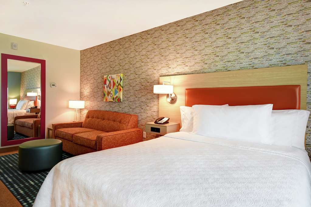 Фото Home2 Suites by Hilton Victorville