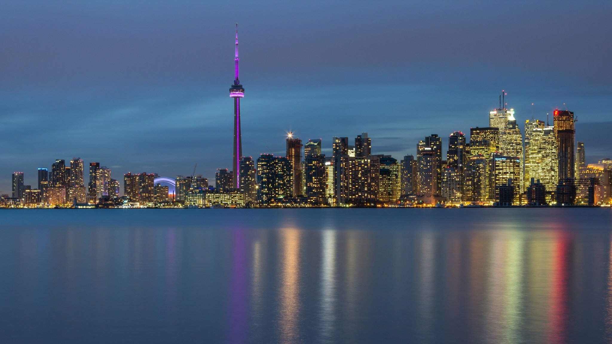 Фото Holiday Inn Express Toronto - Downtown, an Ihg Hotel