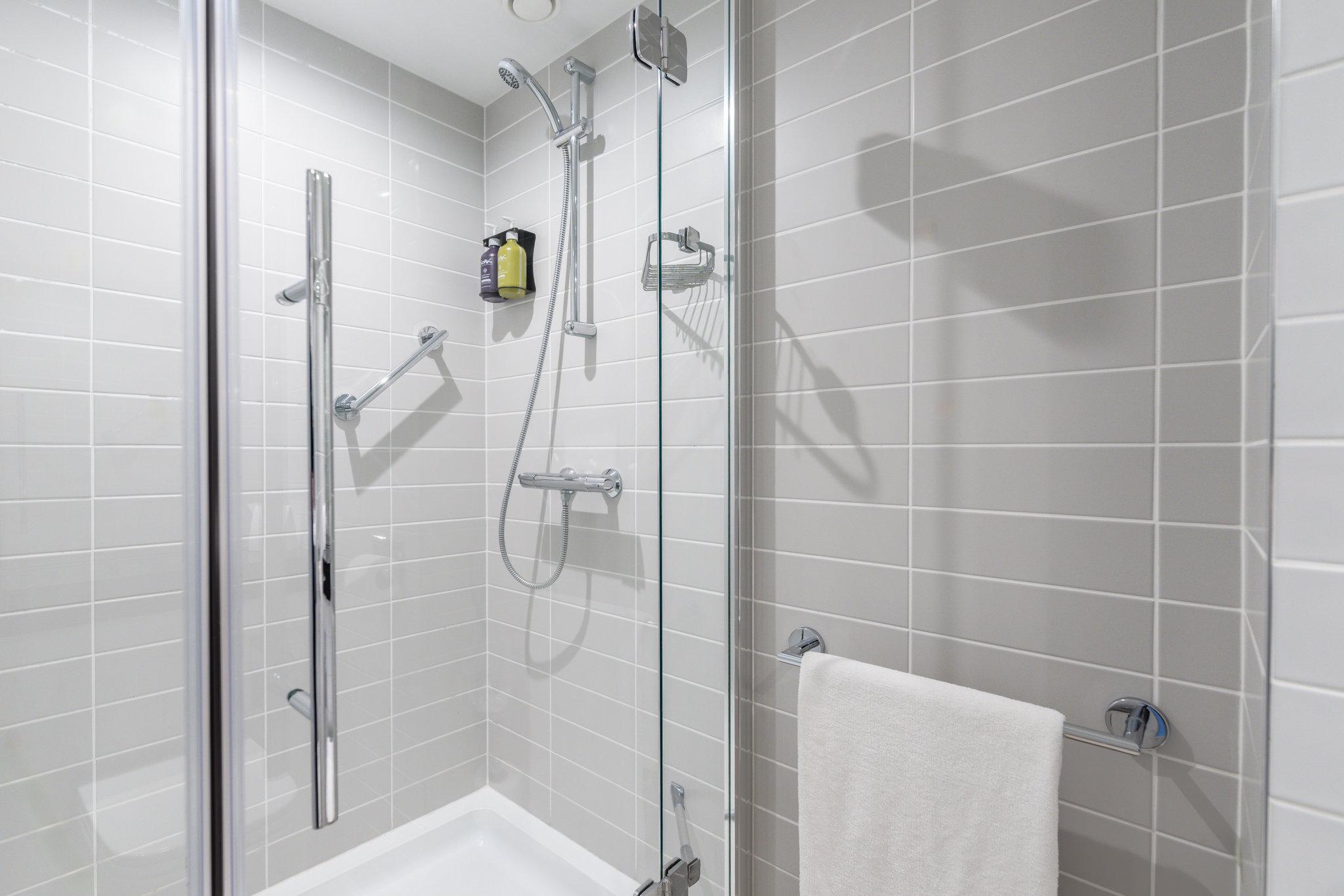 Фото Holiday Inn Express Aberdeen Airport