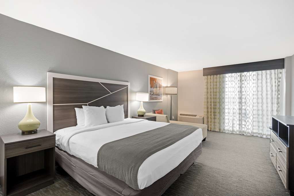 Фото Best Western Plus Daytona Inn Seabreeze Oceanfront