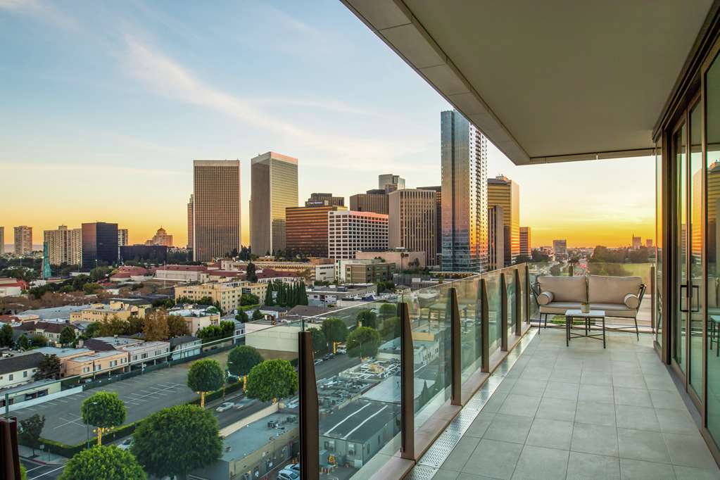 Фото Waldorf Astoria Beverly Hills