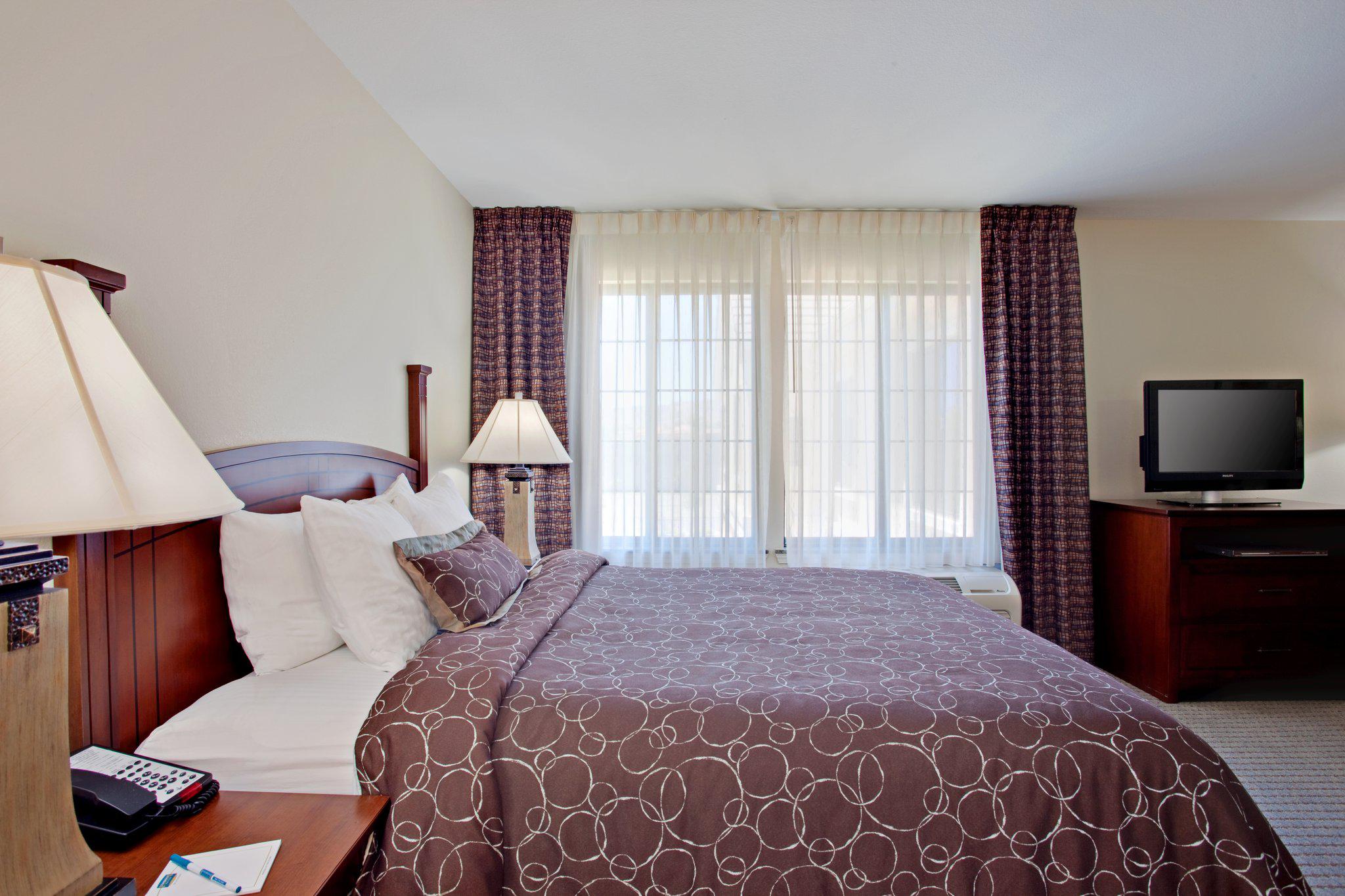 Фото Staybridge Suites Palmdale, an Ihg Hotel