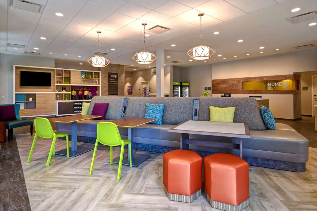Фото Home2 Suites by Hilton Boston South Bay