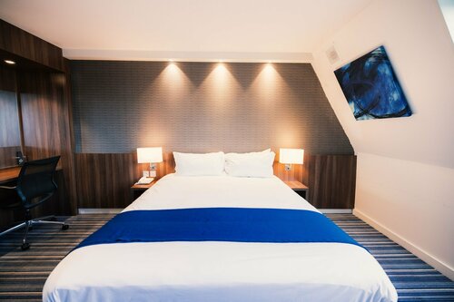 Гостиница Holiday Inn Express Lille Centre, an Ihg Hotel в Лилле