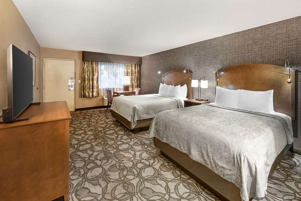 Фото Best Western Plus Black Oak