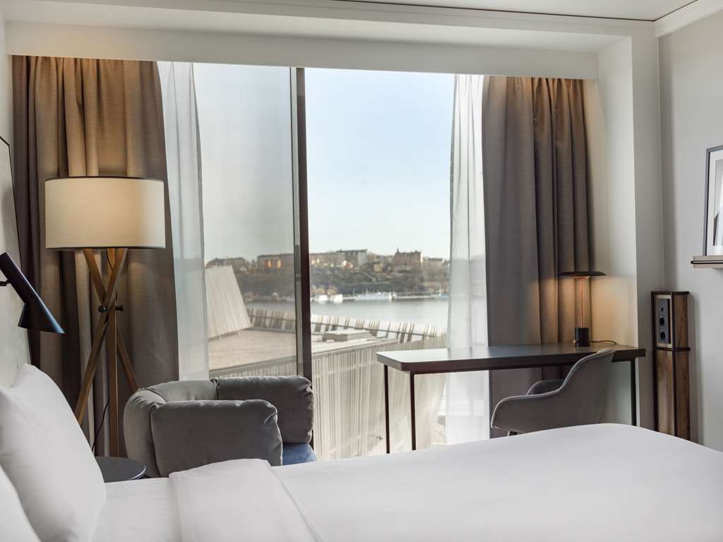 Фото Radisson Blu Waterfront Hotel, Stockholm