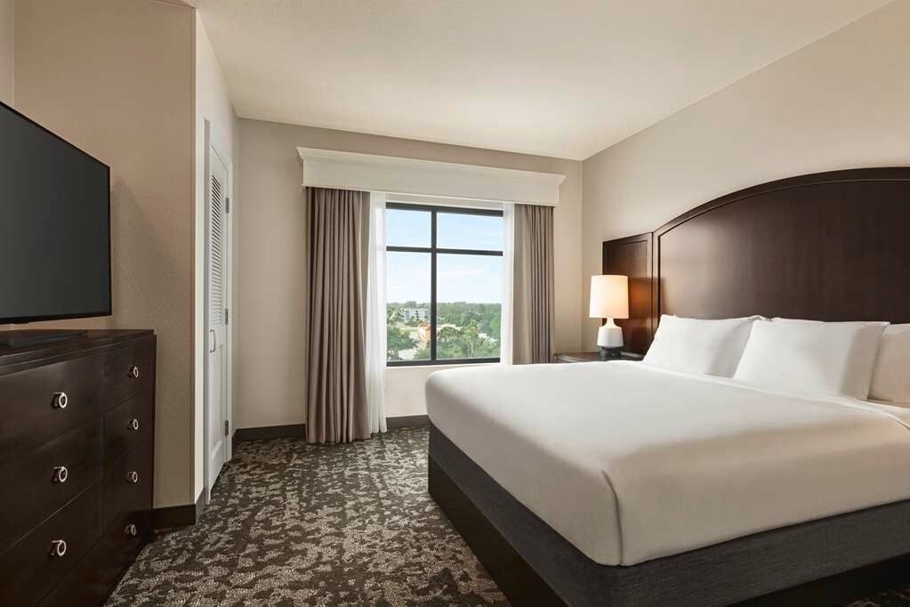 Фото Embassy Suites by Hilton Orlando Lake Buena Vista South