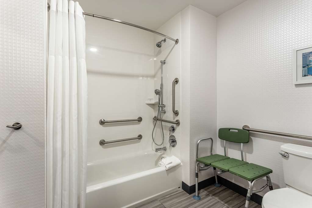 Фото Hampton Inn Oakland Downtown-City Center
