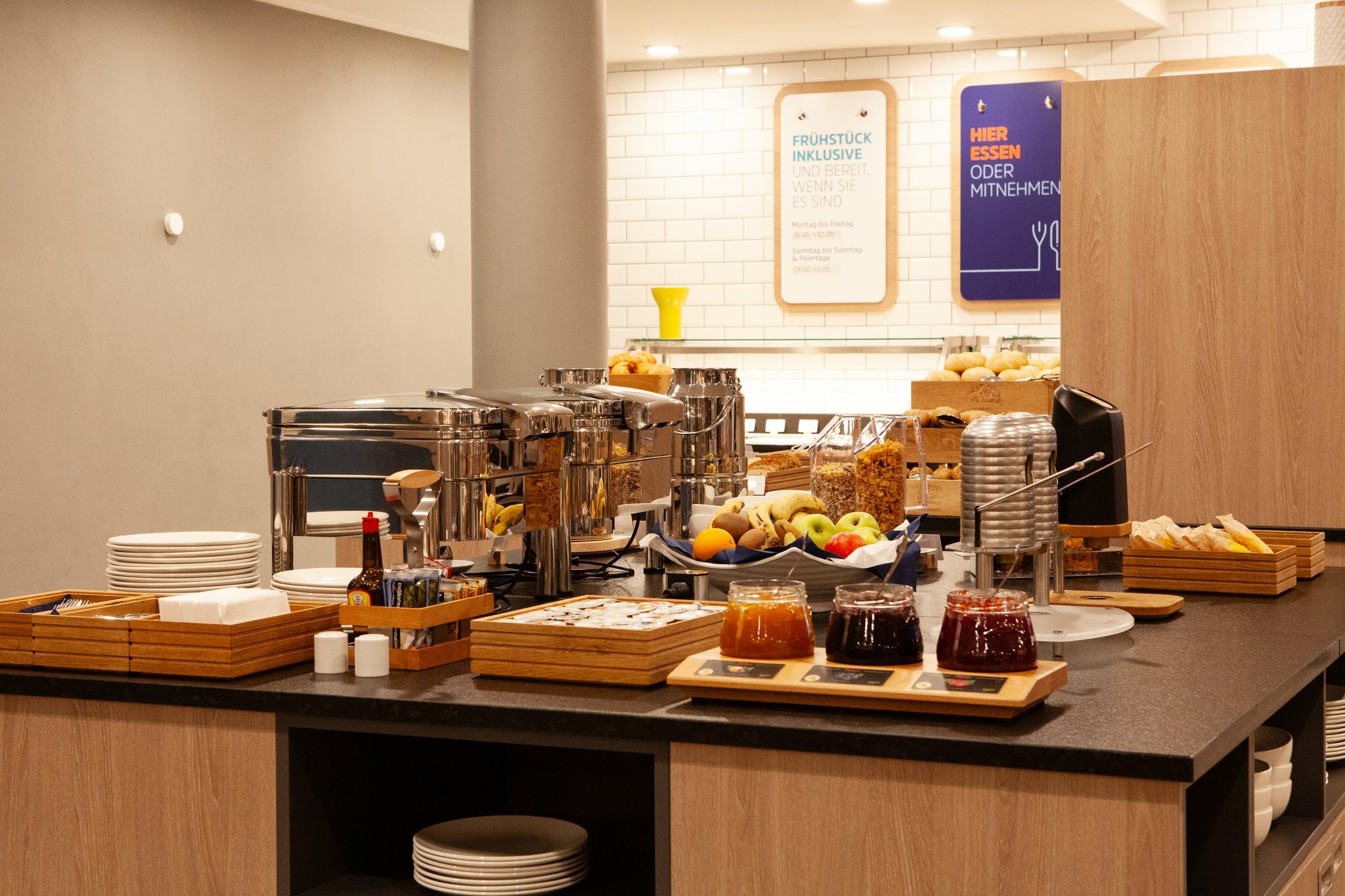 Фото Holiday Inn Express Neunkirchen