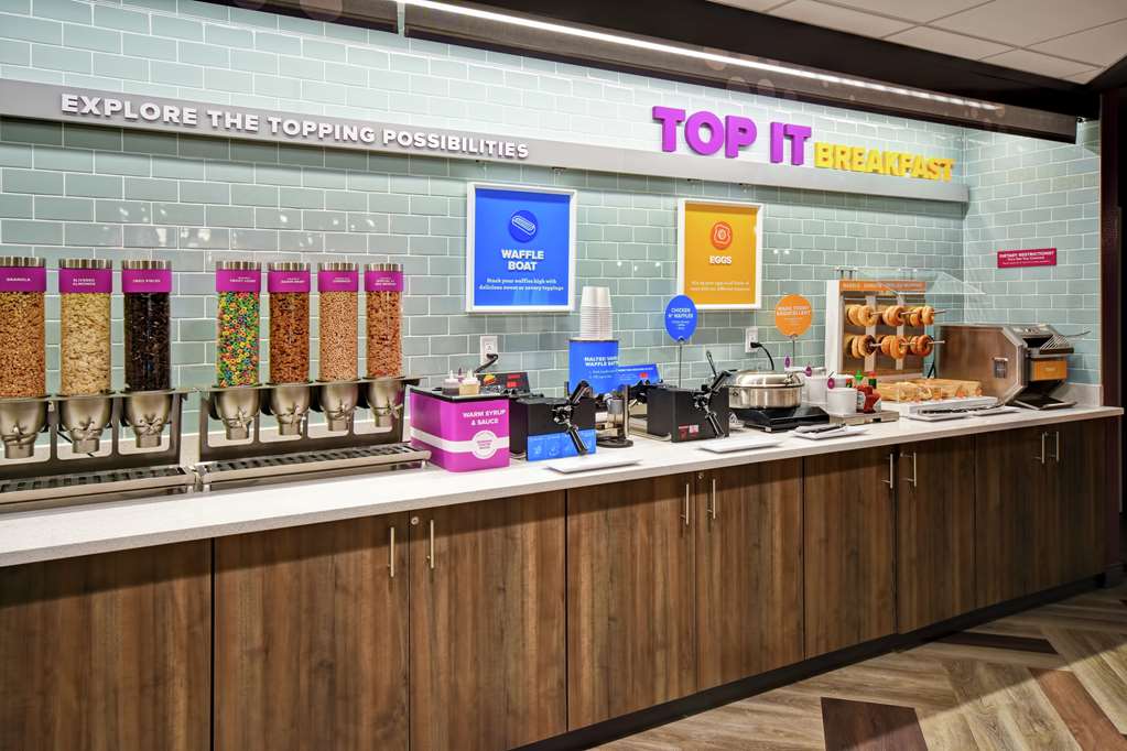 Фото Tru by Hilton Fort Wayne, In