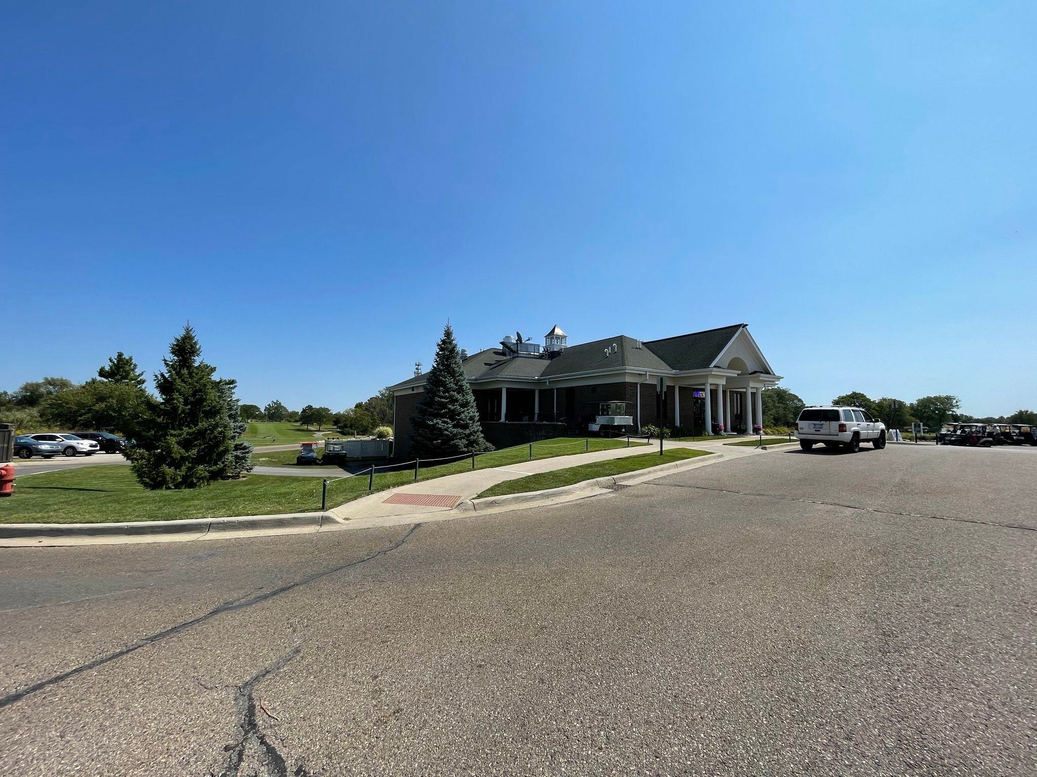 Фото Holiday Inn & Suites Farmington Hills - Detroit Nw