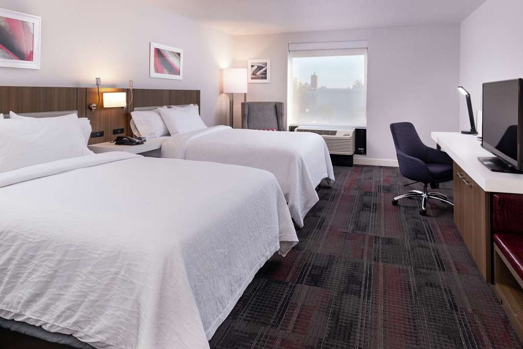 Фото Hilton Garden Inn Columbia Downtown, Sc