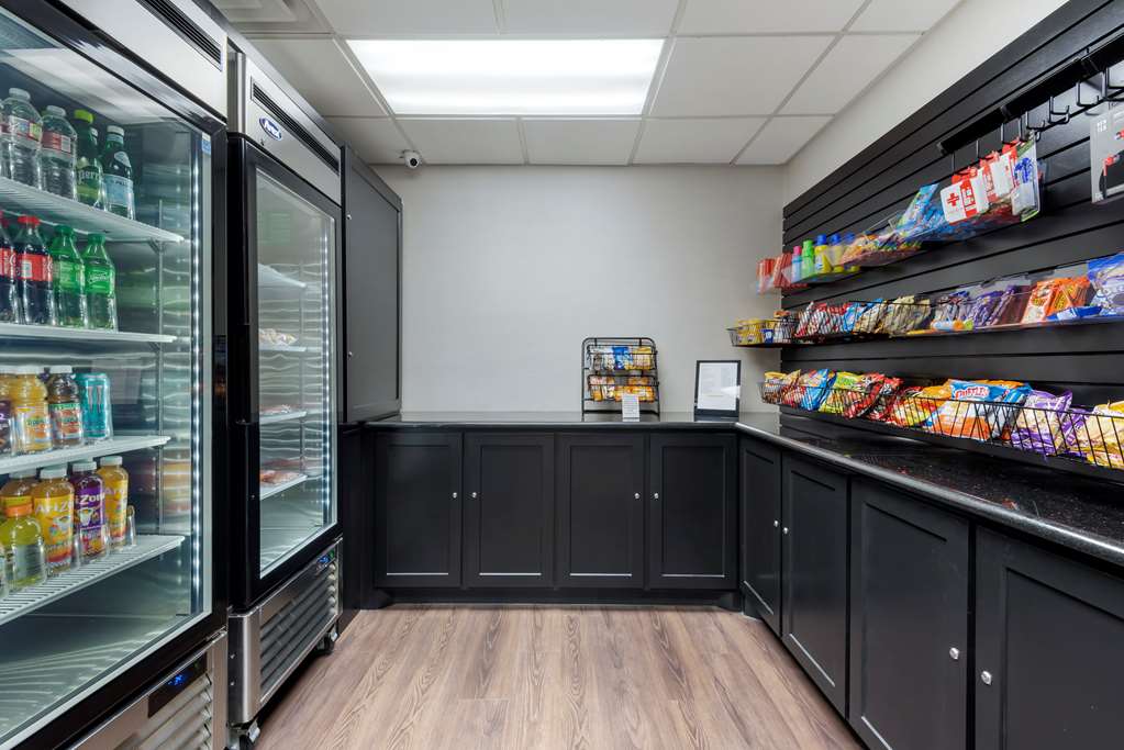 Фото Best Western Plus Arlington North Hotel & Suites