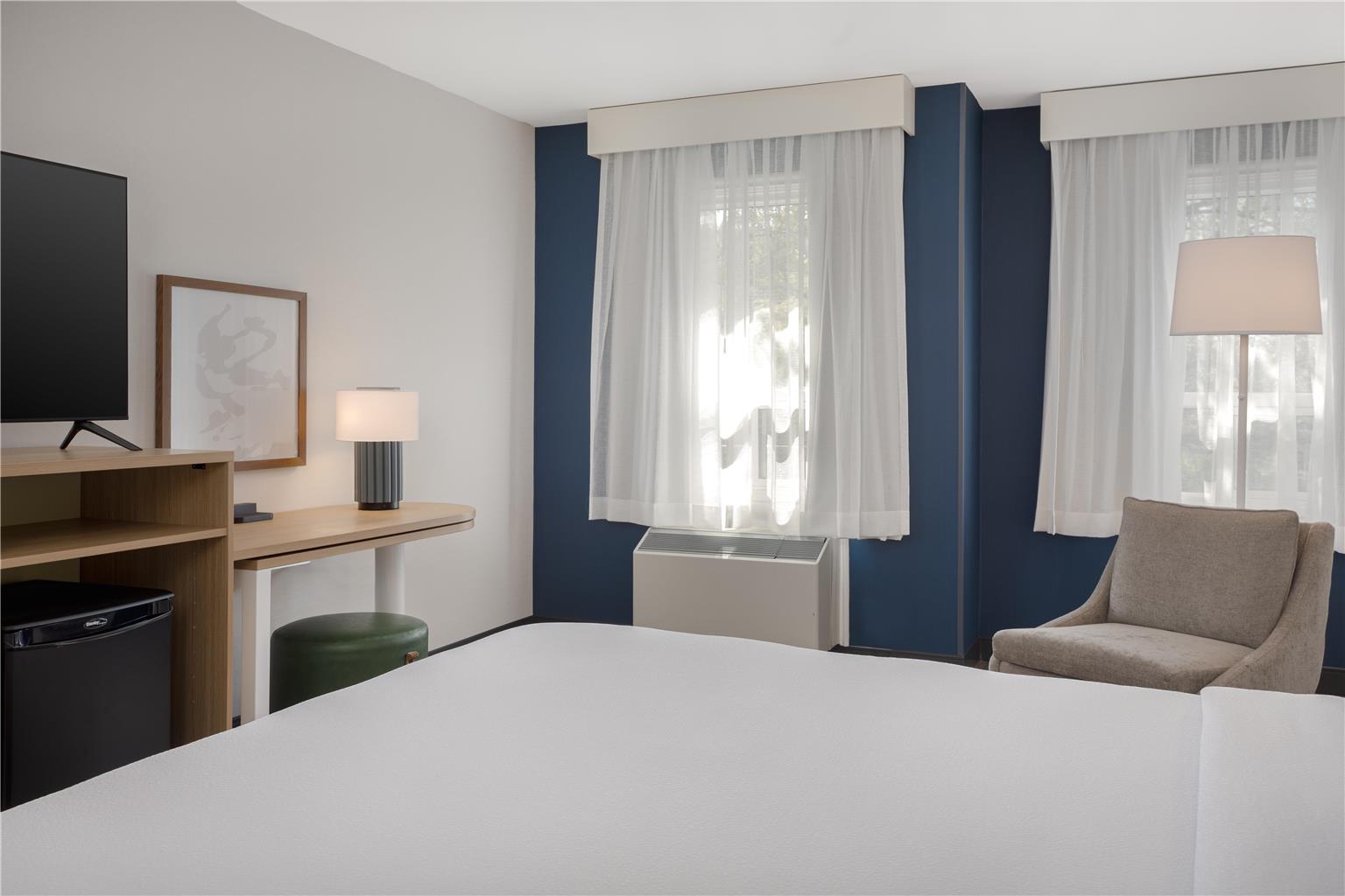 Фото Quality Inn Airport West
