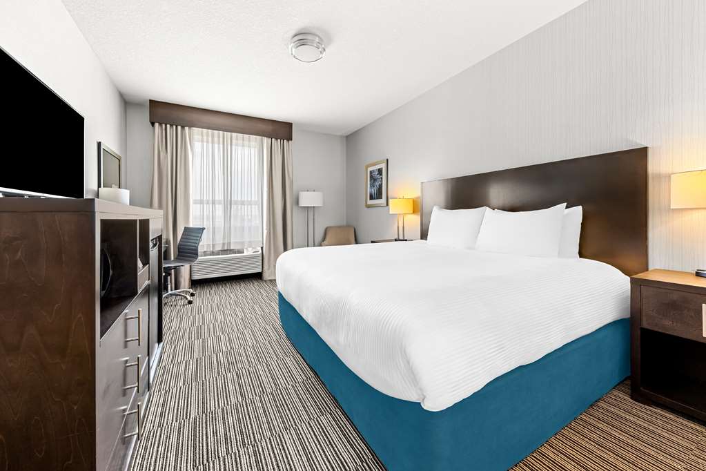 Фото Best Western Plus Airdrie Gateway