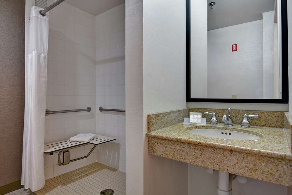 Фото Hilton Garden Inn Appleton/Kimberly