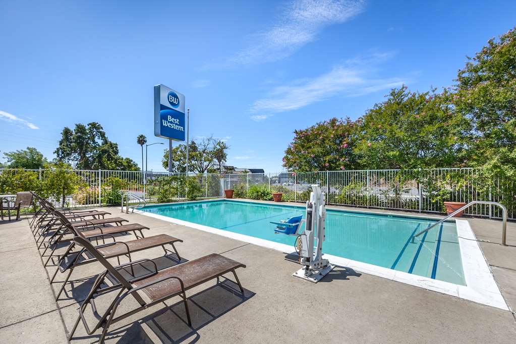 Фото Best Western Capital City Inn