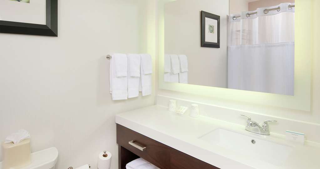 Фото Hilton Garden Inn Pittsburgh Downtown