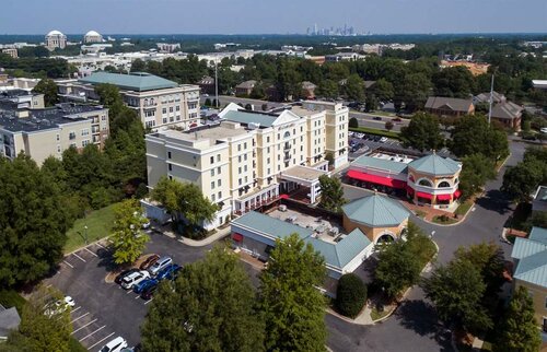 Гостиница Hampton Inn and Suites - SouthPark at Phillips Place в Шарлотте