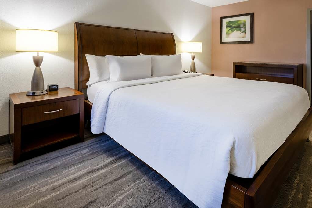 Фото Hilton Garden Inn Roanoke