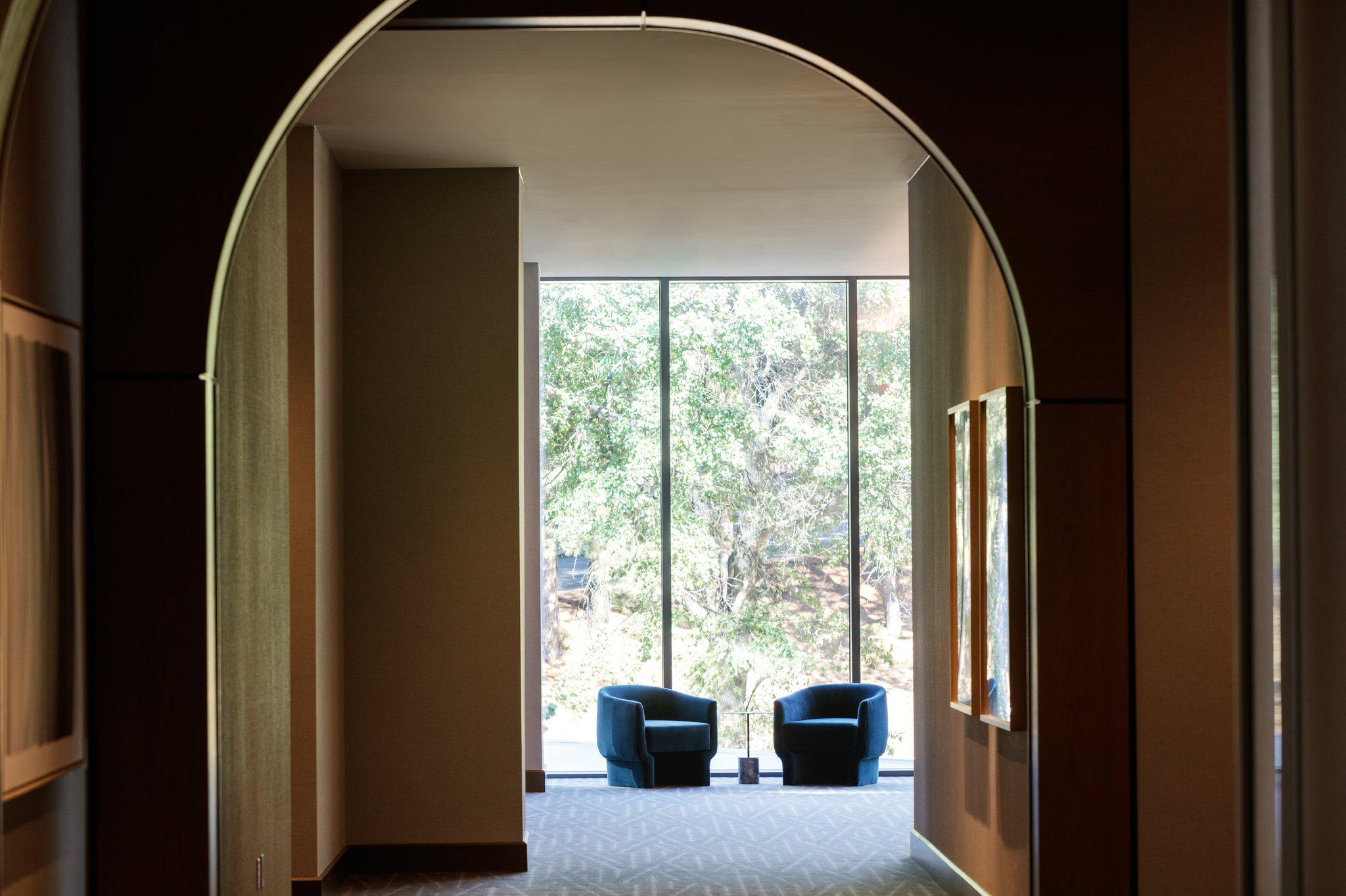 Фото Kimpton Shane Hotel an IHG hotel