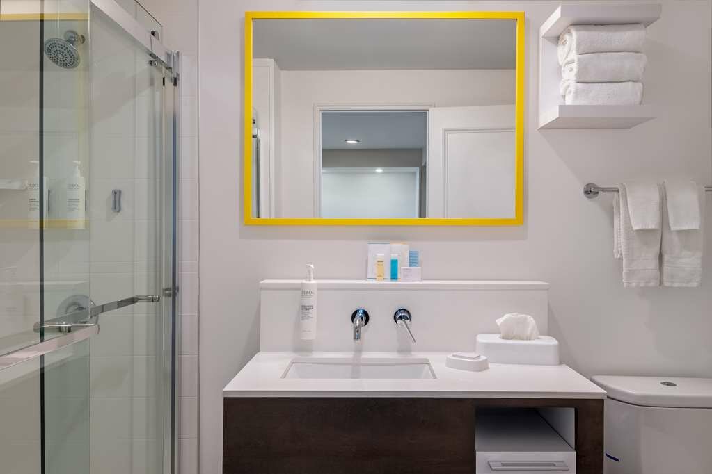 Фото Hampton Inn & Suites Stamford