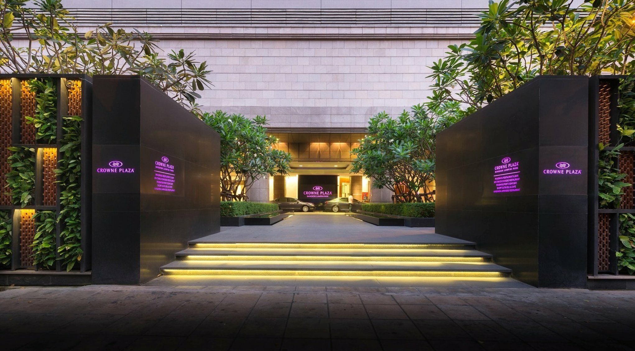 Фото Crowne Plaza Bangkok Lumpini Park, an Ihg Hotel