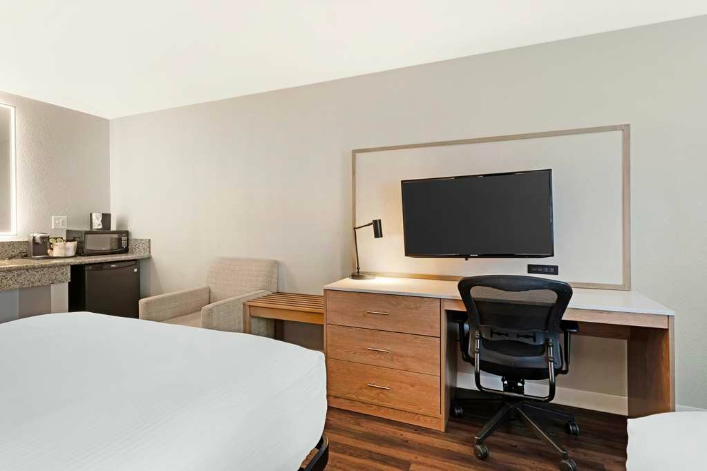 Фото Best Western Plus Rancho Cordova Inn