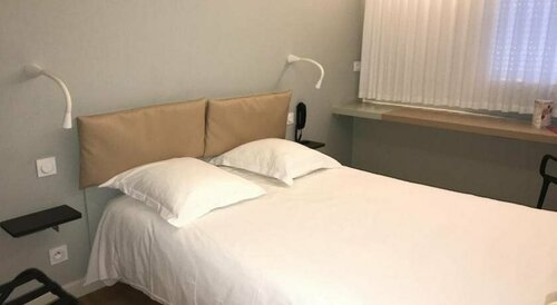 Гостиница Contact Hôtel Le Vulcain в Сен-Шамоне