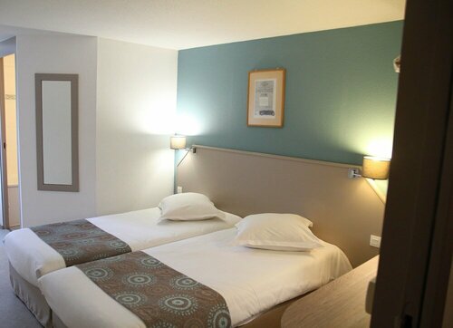 Гостиница Doubs Hotel в Везуле