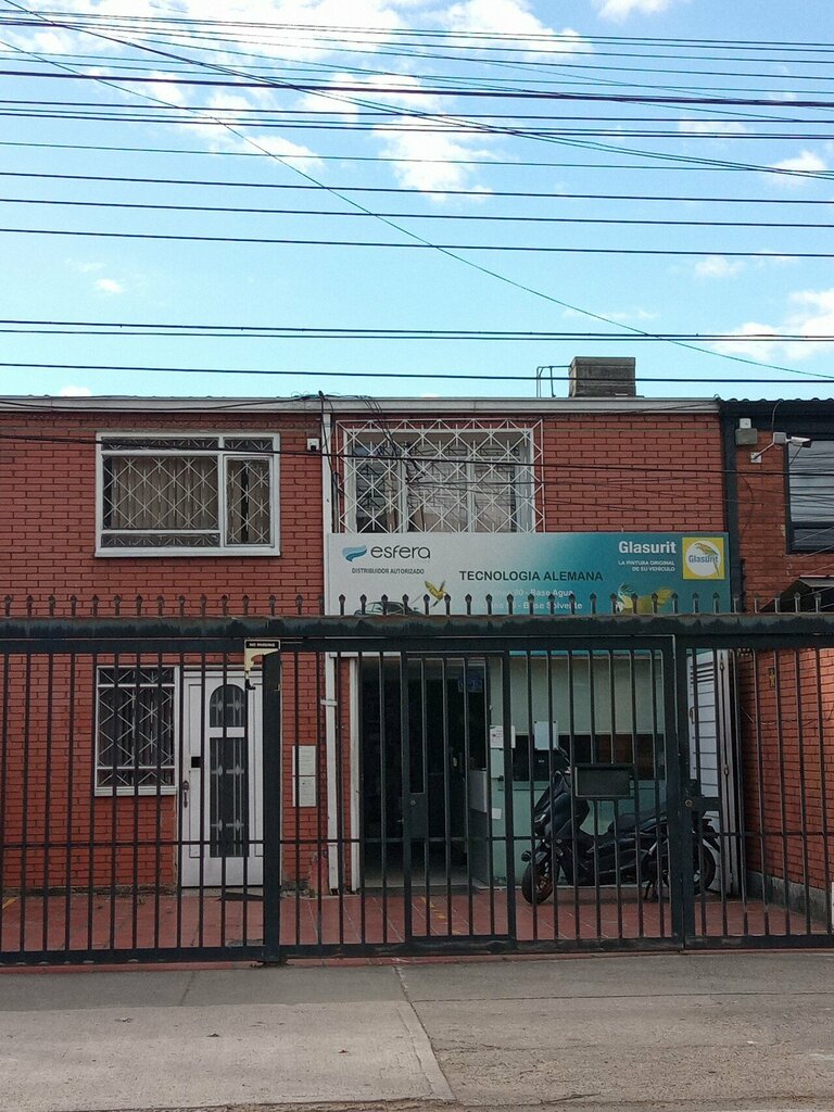 Automotive enamels, car paints Esfera Color SAS, Bogota, photo