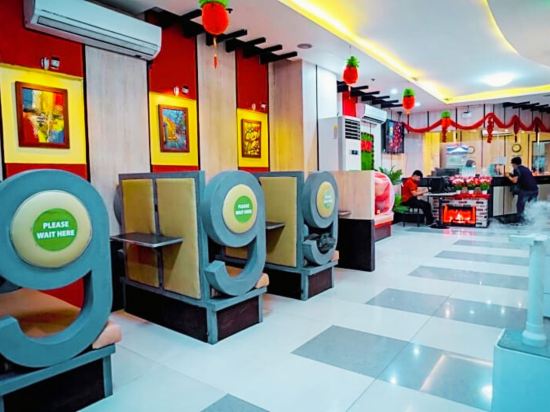 Фото Hotel 99 Cubao