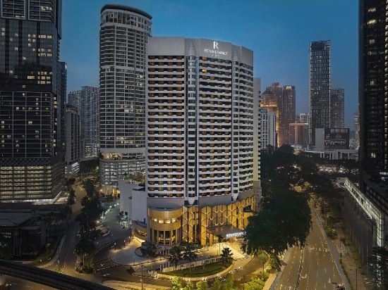 Фото Renaissance Kuala Lumpur Hotel & Convention Centre