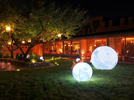 Фото Brickyard Retreat at Mutianyu Great Wall