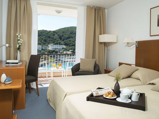 Фото Hotel Kompas