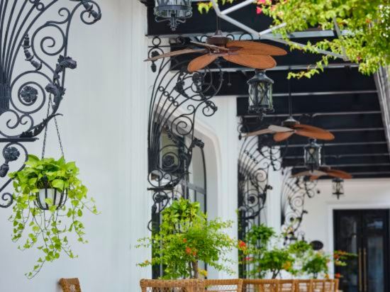 Фото Silk Path Grand Hue Hotel