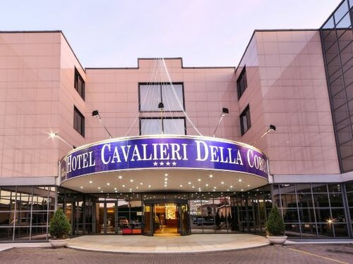 Гостиница Best Western Hotel Cavalieri Della Corona в Галларате