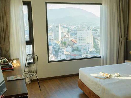 Фото Em Oi Hotel