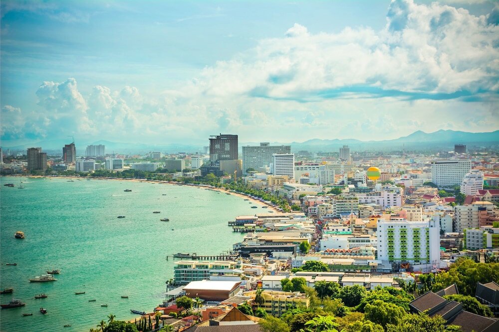 Фото J. P. Inn Pattaya