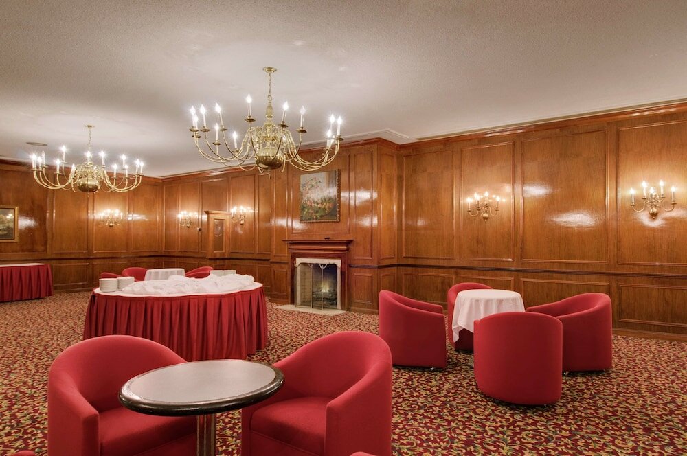 Фото DoubleTree by Hilton Hotel London Ontario